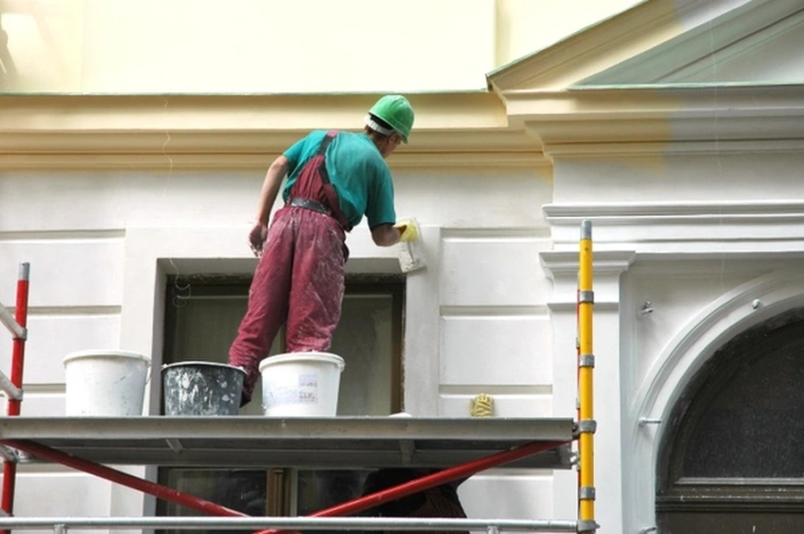 Signs Your Home Needs Exterior Painting Soon in Plainfield, IL